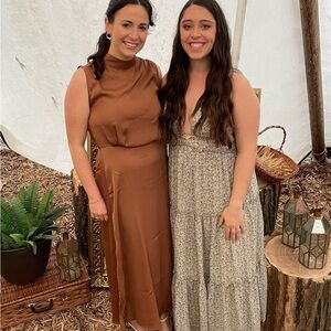 Elegant Brown Midi Dress